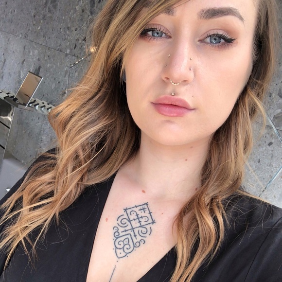 It me - Picture 1 of 2